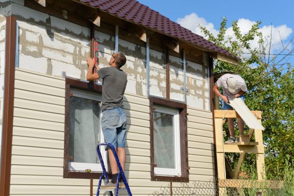 Cost of Handyman Siding Repair in Vacaville